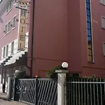 Hotel Paris